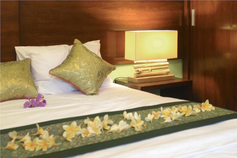 The Green Zhurga Suites - Genel