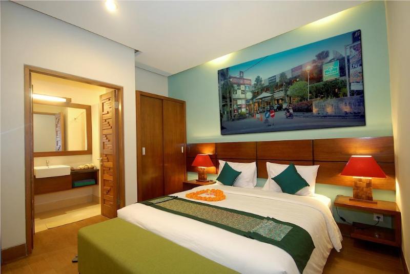 The Green Zhurga Suites - Genel