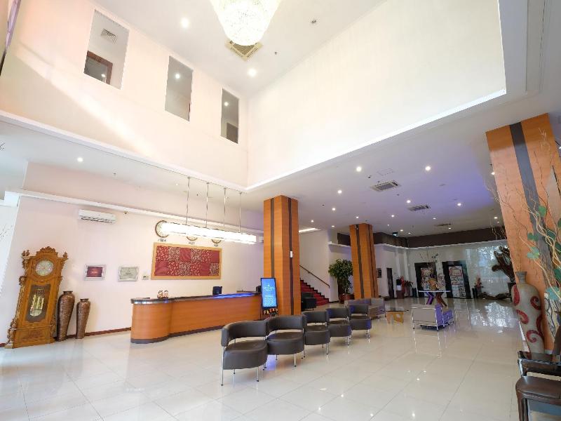 Lampion Hotel Sol - Lobi