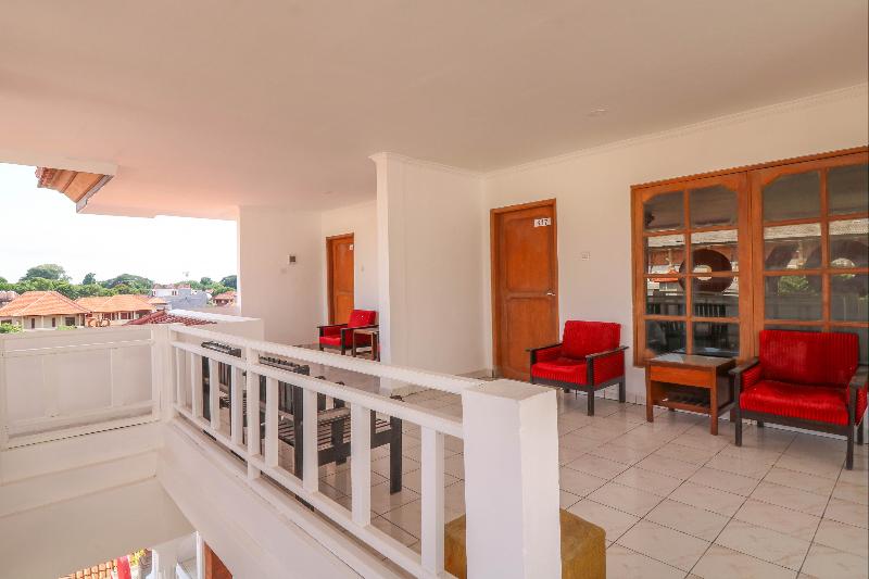 OYO 1384 Pulau Bali Hotel - Lobi