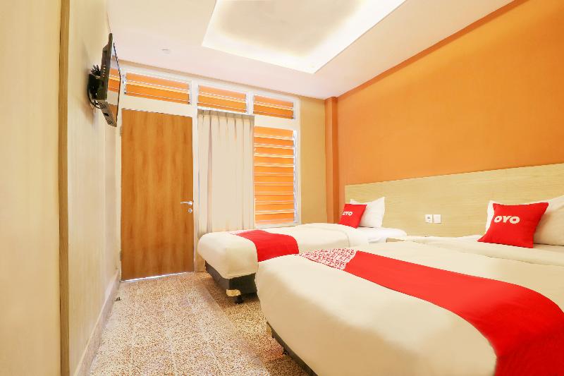 OYO 1384 Pulau Bali Hotel - Oda