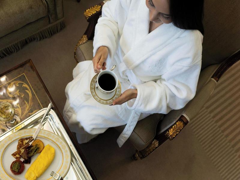 The Ritz-Carlton, Riyadh - Genel