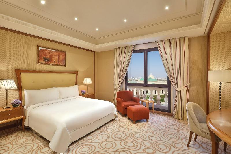 The Ritz-Carlton, Riyadh - Oda