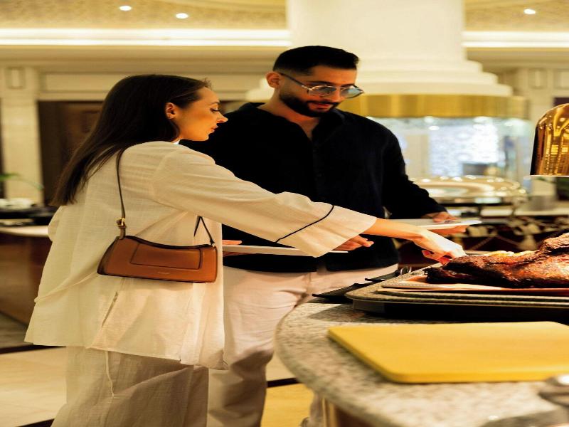 The Ritz-Carlton, Riyadh - Restoran