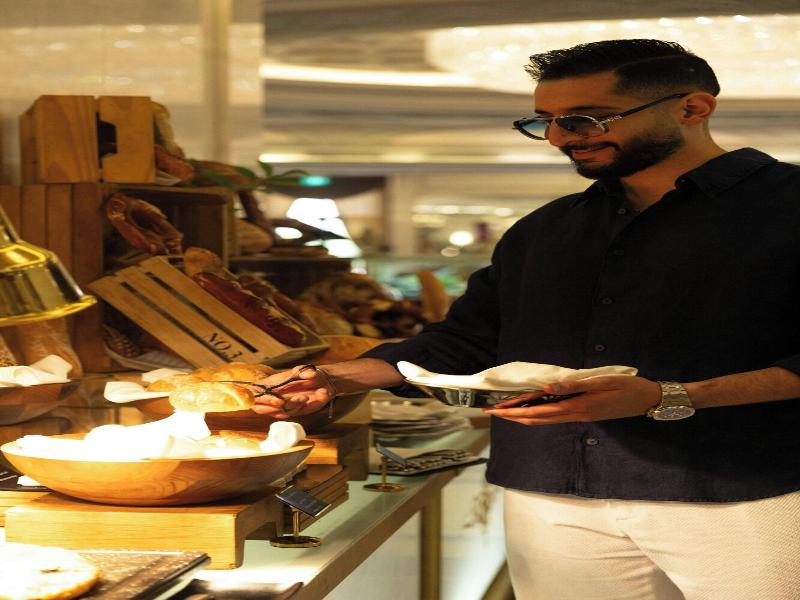 The Ritz-Carlton, Riyadh - Restoran