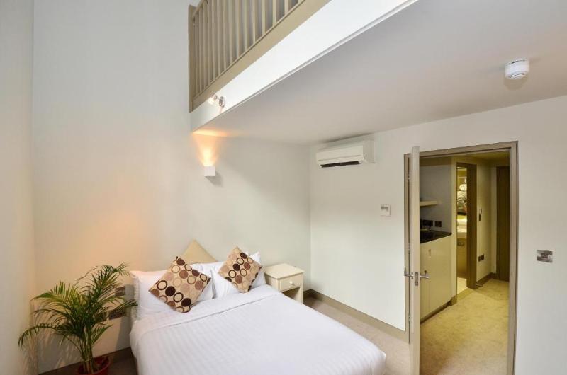 Arch Hotel - Oda