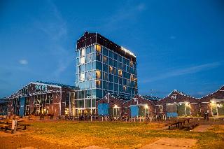 DoubleTree by Hilton NDSM Wharf otel fotoğrafı