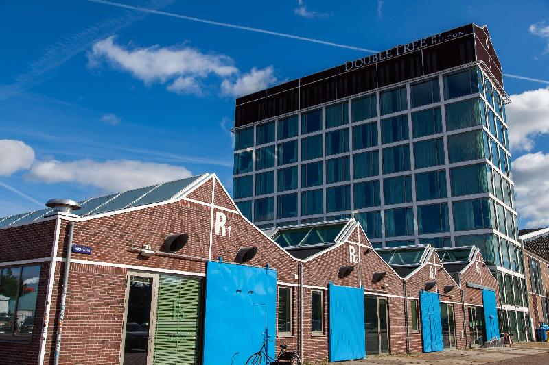 DoubleTree by Hilton NDSM Wharf - Genel