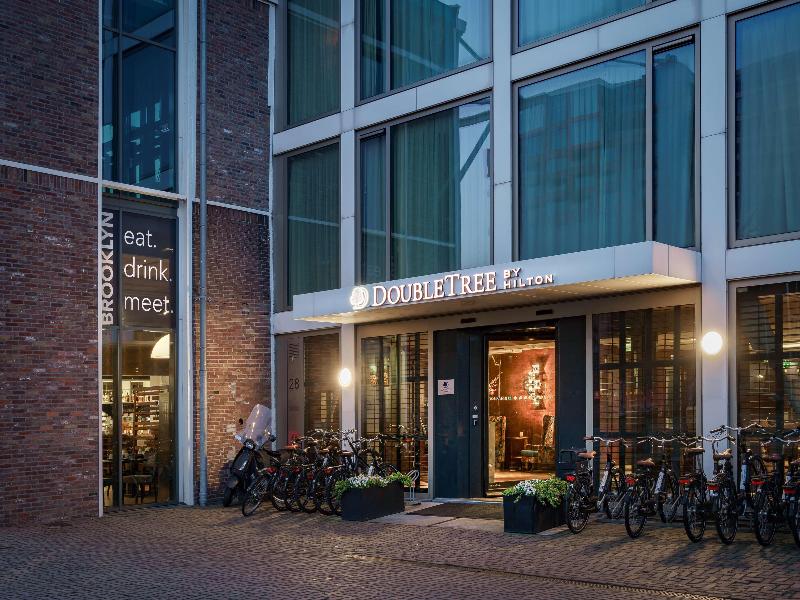 DoubleTree by Hilton NDSM Wharf - Genel
