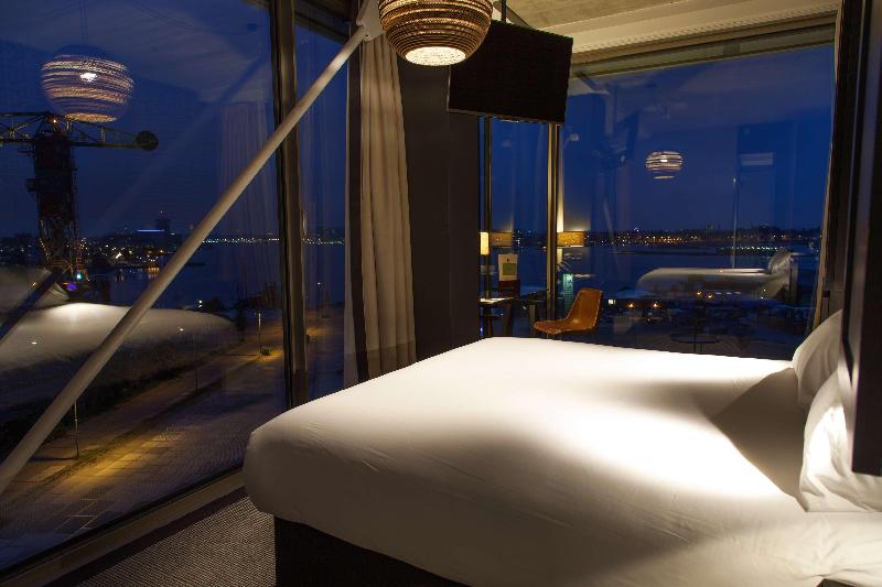 DoubleTree by Hilton NDSM Wharf - Oda