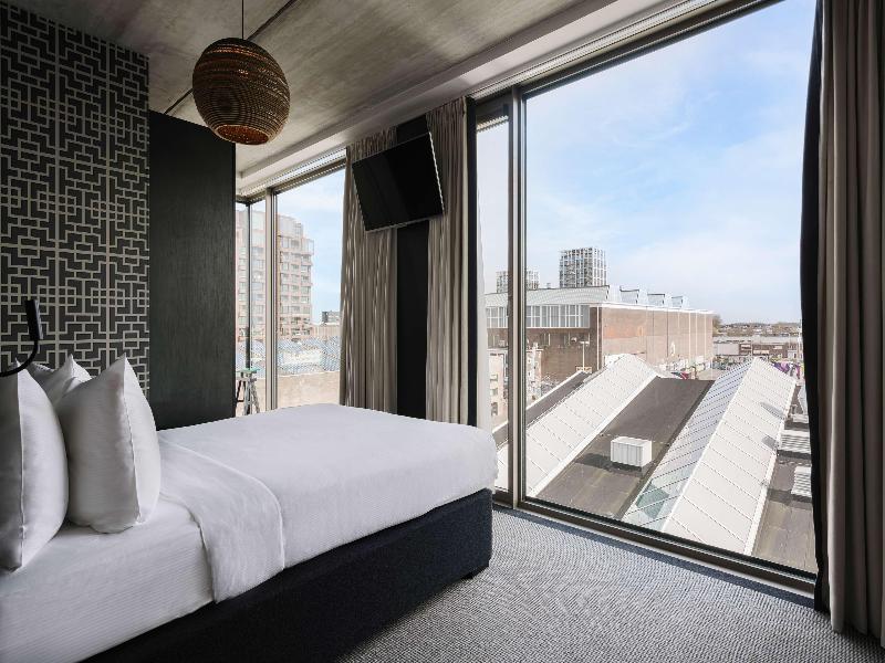 DoubleTree by Hilton NDSM Wharf - Oda