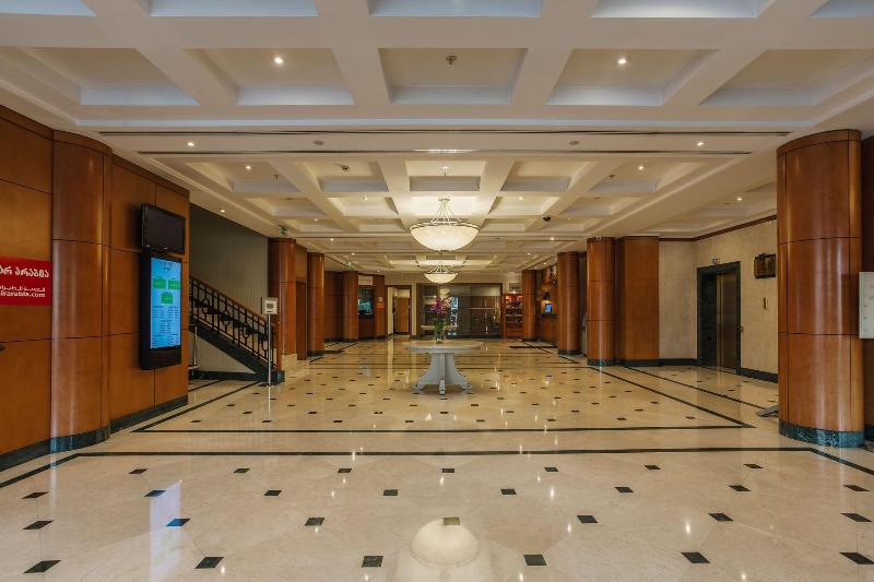 Courtyard by Marriott Tbilisi - Lobi
