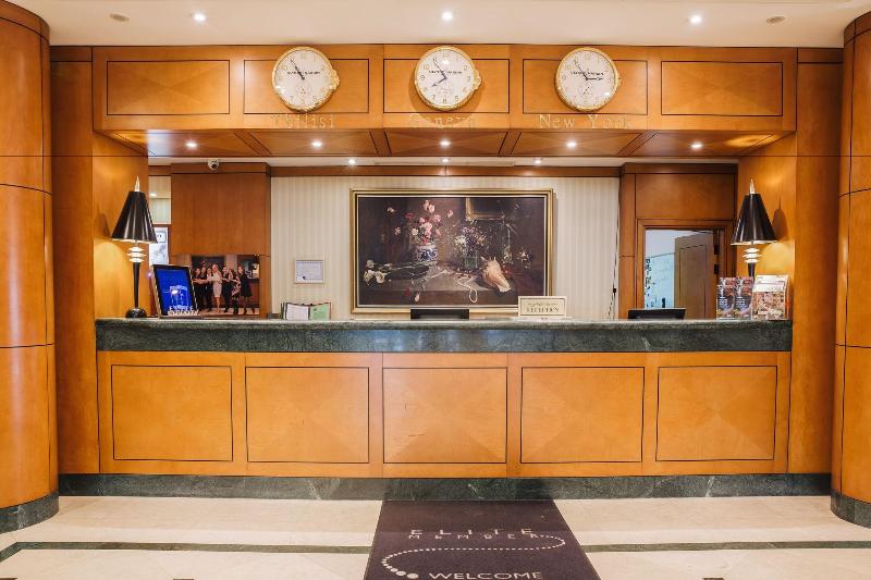 Courtyard by Marriott Tbilisi - Lobi