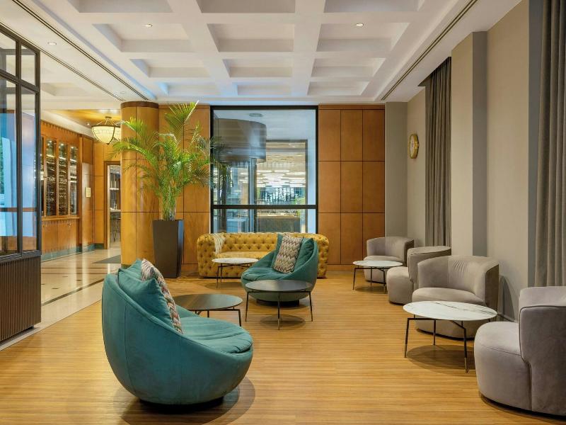 Courtyard by Marriott Tbilisi - Lobi