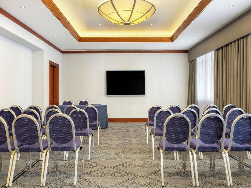 Courtyard by Marriott Tbilisi - Toplantı