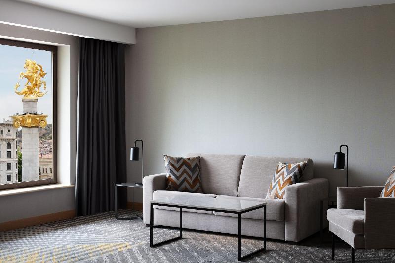 Courtyard by Marriott Tbilisi - Oda