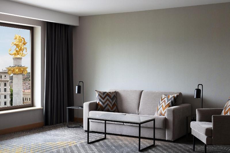 Courtyard by Marriott Tbilisi - Oda
