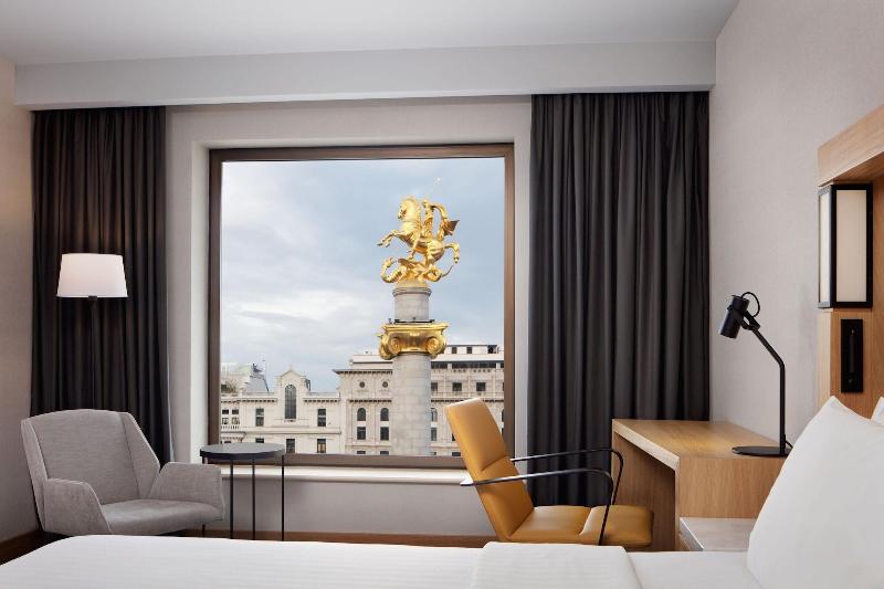 Courtyard by Marriott Tbilisi - Oda