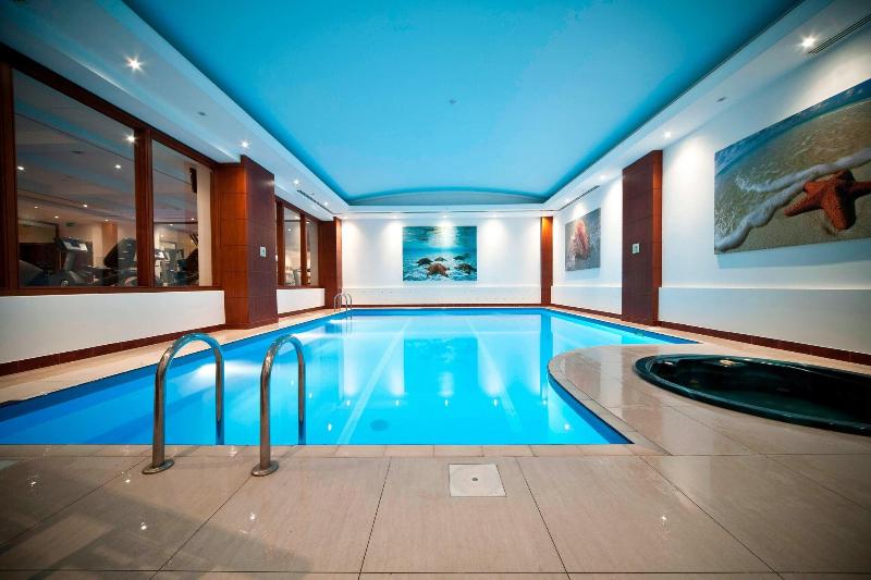 Courtyard by Marriott Tbilisi - Havuz