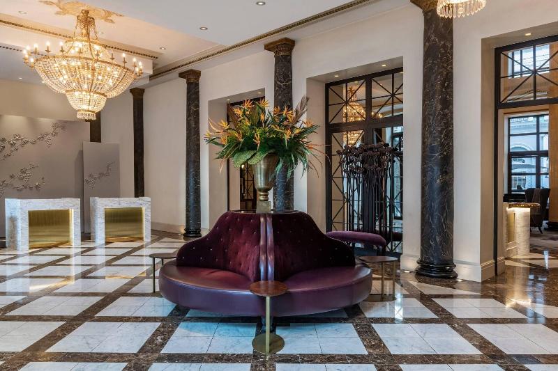 Marriott Hotel Tbilisi - Lobi