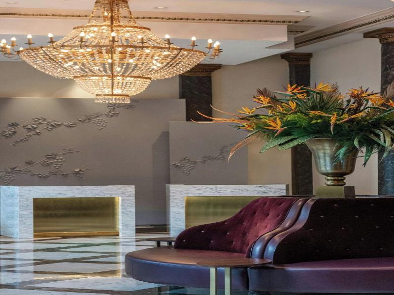 Marriott Hotel Tbilisi - Lobi