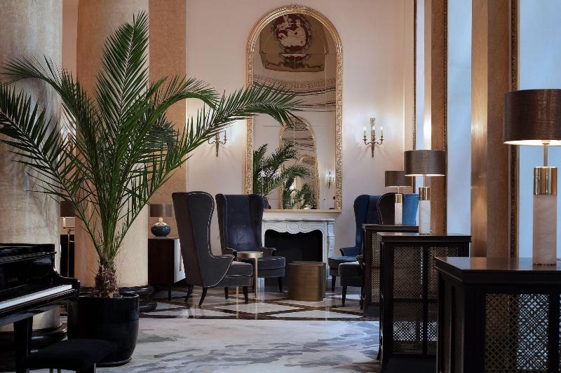Marriott Hotel Tbilisi - Lobi