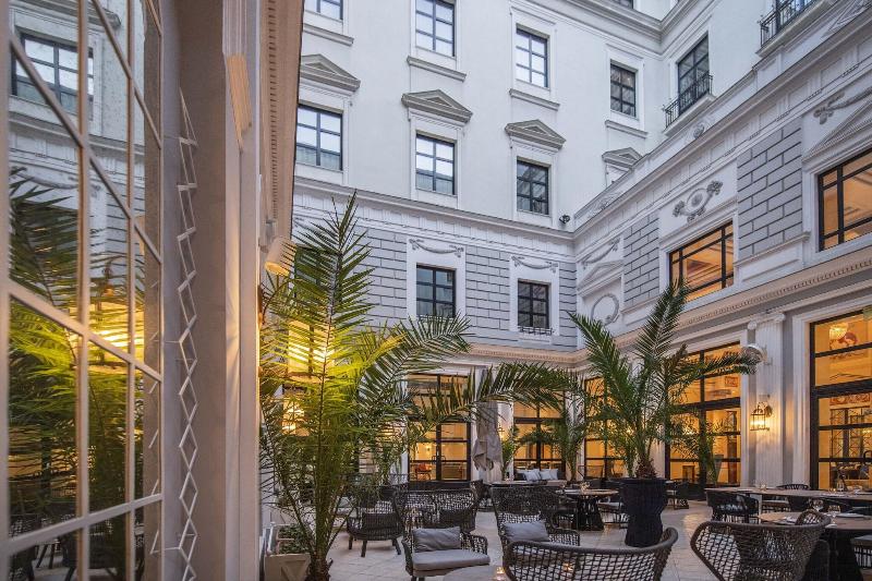 Marriott Hotel Tbilisi - Teras