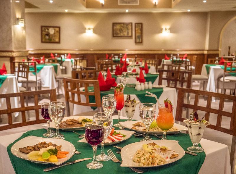 Sunny Days El Palacio Resort & Spa - Restoran
