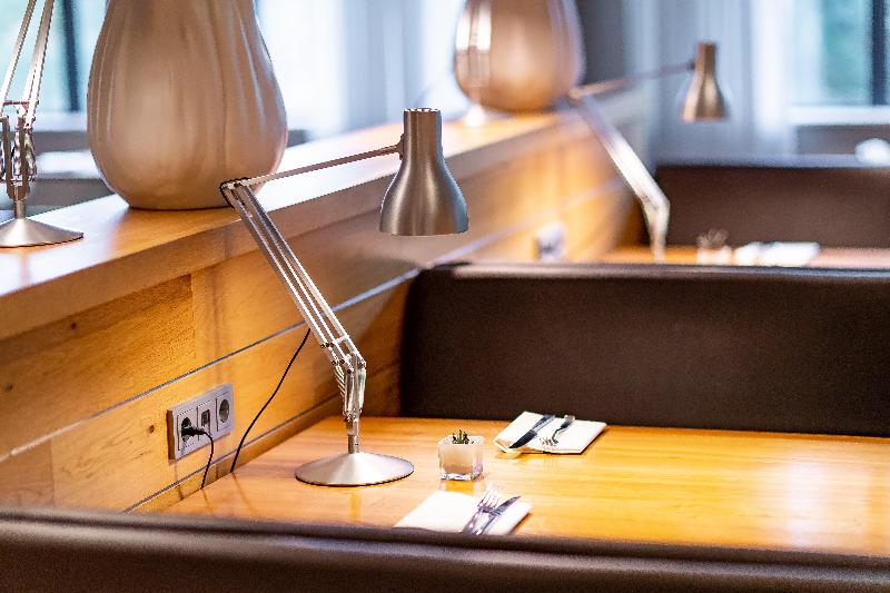 Holiday Inn Express Amsterdam-Arena Towers - Bar