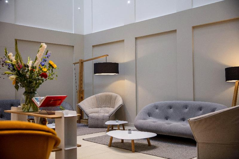 Holiday Inn Express Amsterdam-Arena Towers - Lobi