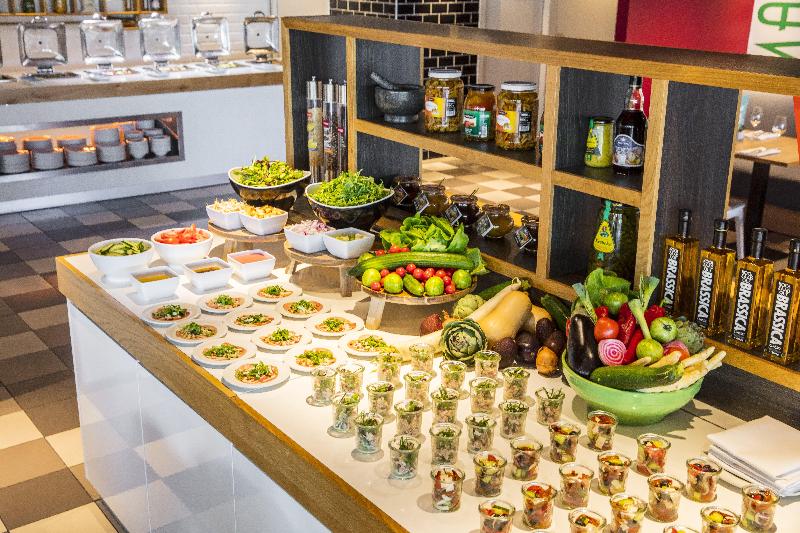 Holiday Inn Express Amsterdam-Arena Towers - Restoran