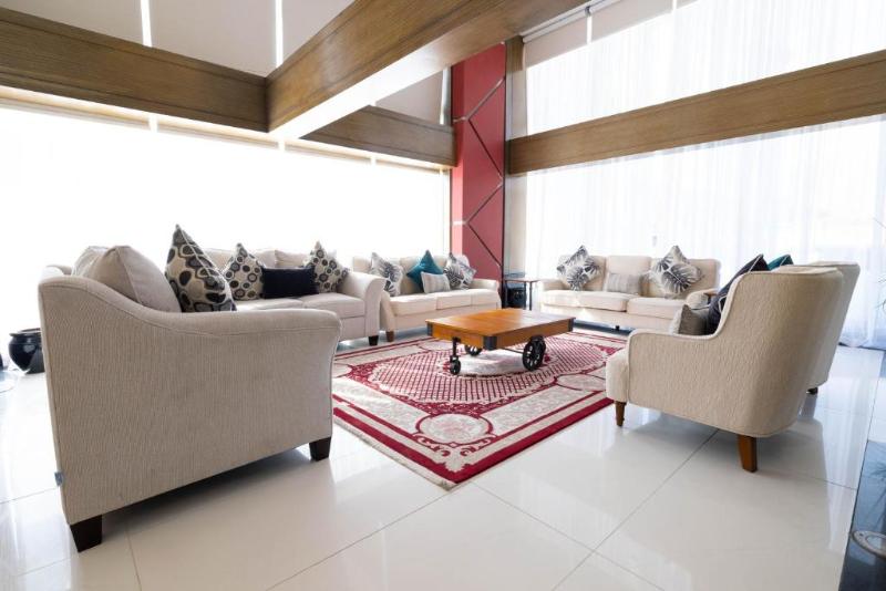 Mira Business Hotel - Lobi