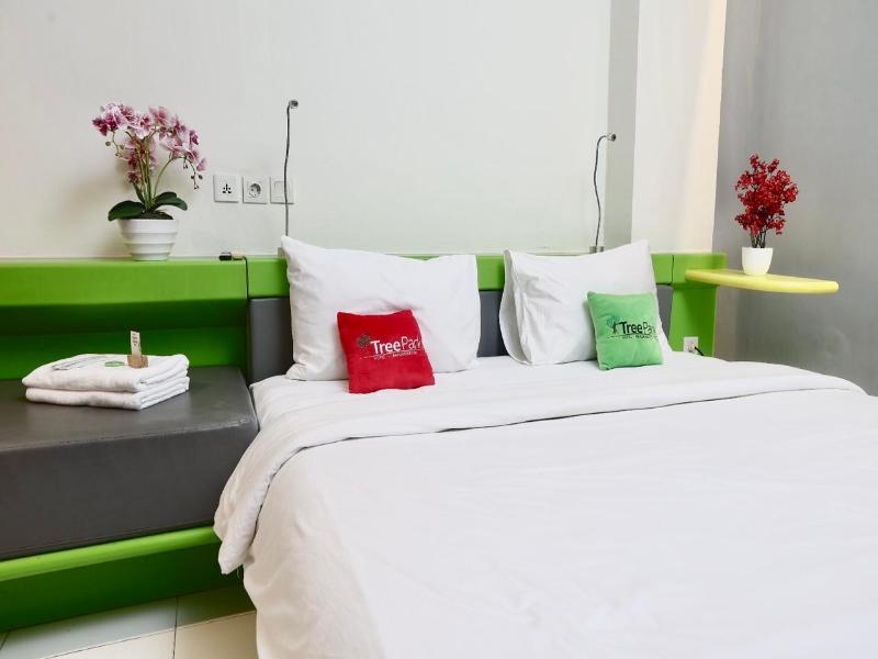 TreePark Hotel BSD City - Lobi