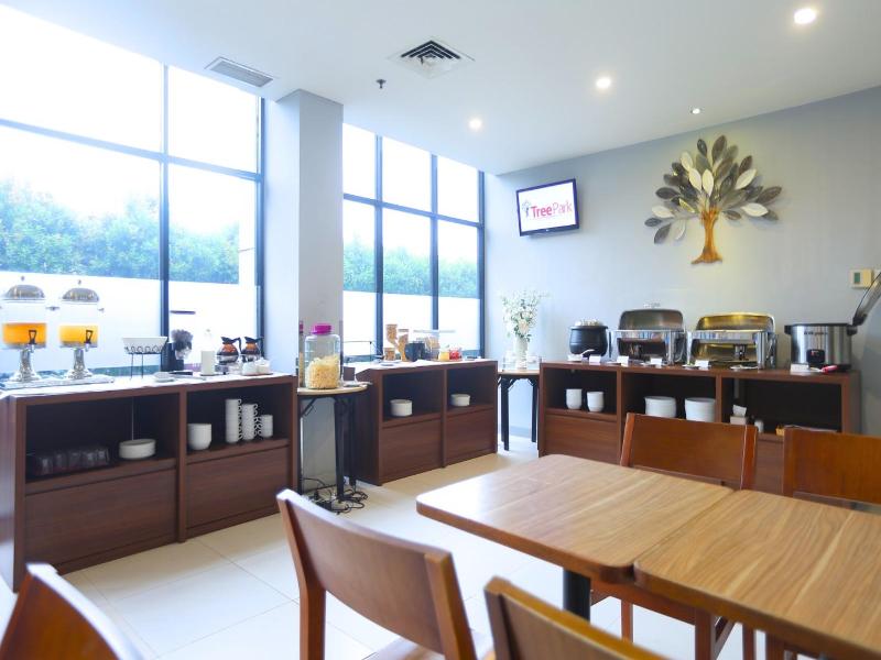TreePark Hotel BSD City - Lobi