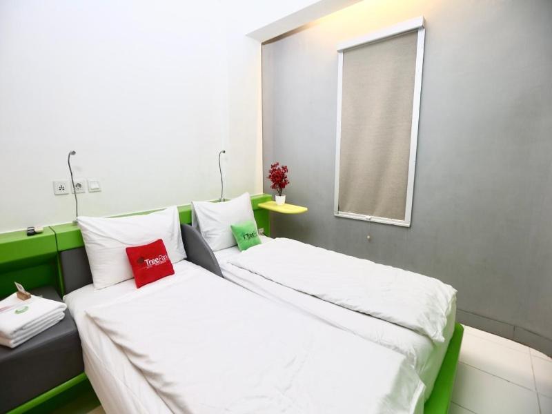 TreePark Hotel BSD City - Lobi
