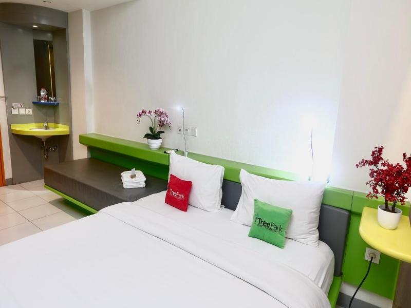 TreePark Hotel BSD City - Lobi