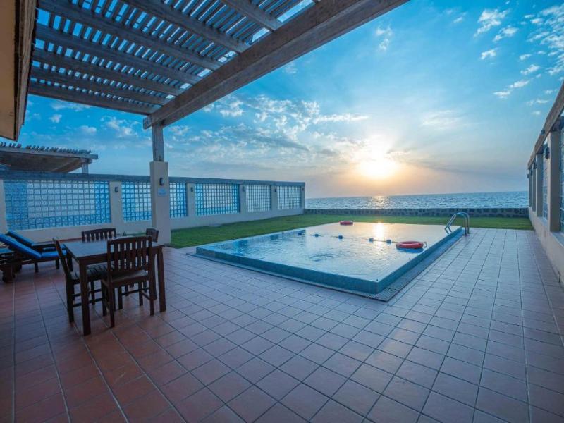 Al Nawras Island Resort - Havuz