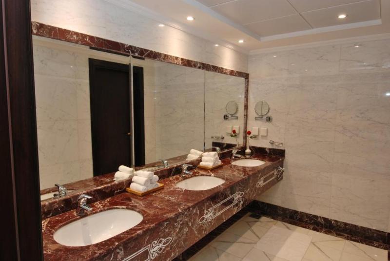 Millennium Taiba Hotel - Oda