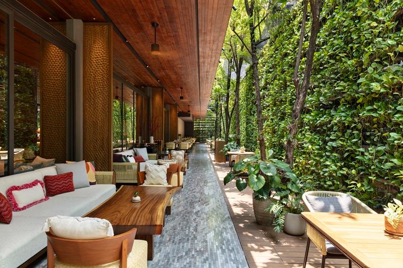 Ad Lib, Bangkok - Genel
