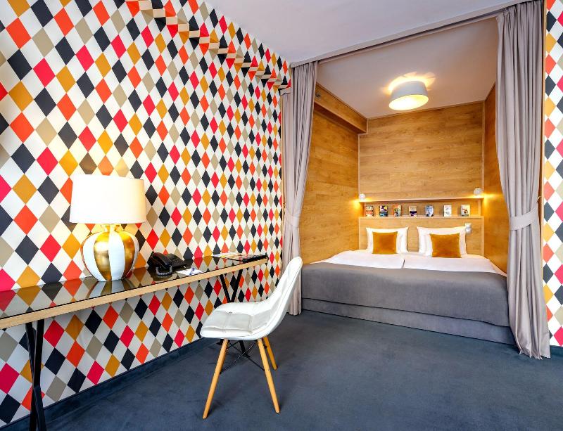 Roombach Hotel Budapest Center - Oda