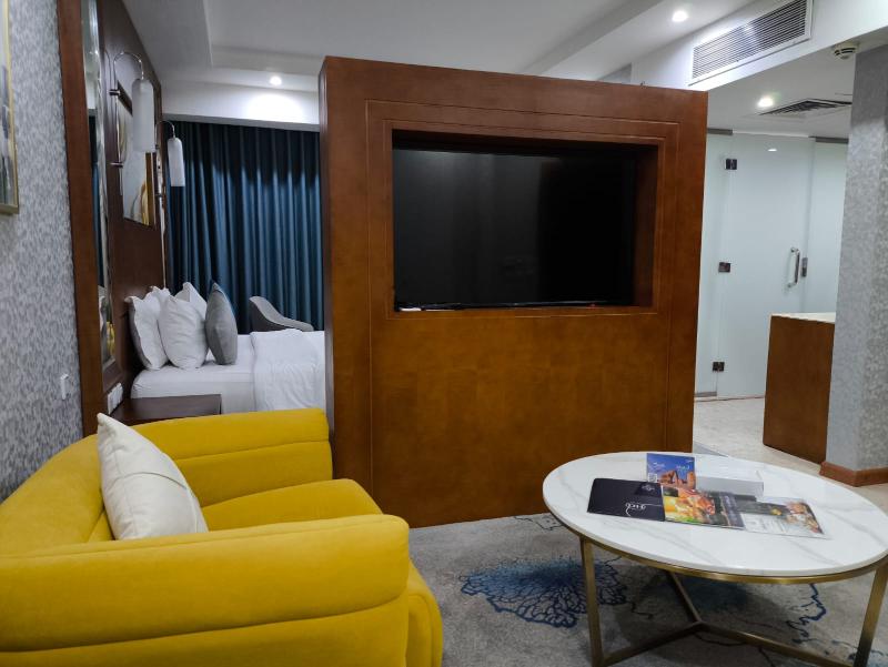 Dabab Hotel By Warwick - Oda
