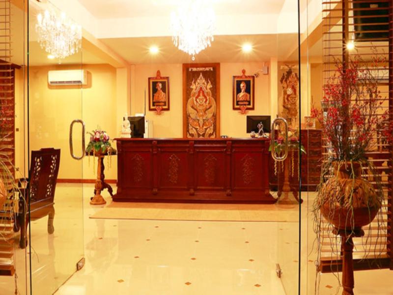 At Chiang Mai - Lobi