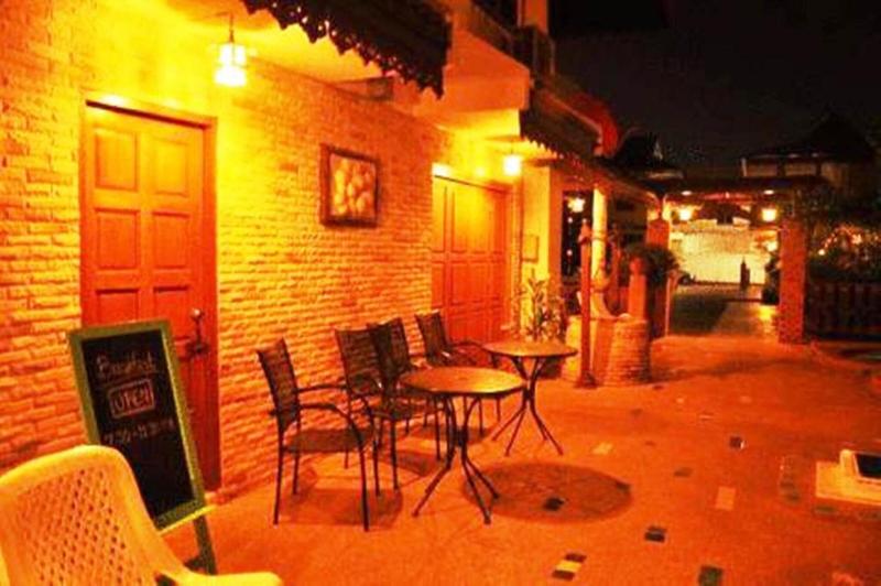 MD House - Restoran
