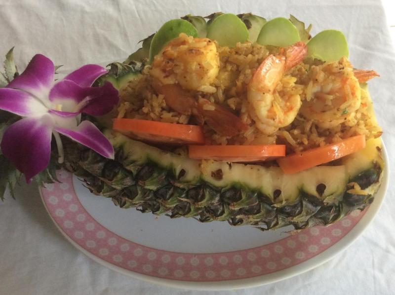 Pineapple Guesthouse Karon - Genel