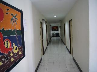 Pineapple Guesthouse Karon fotoÄŸrafÄ±