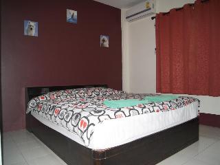Pineapple Guesthouse Karon fotoÄŸrafÄ±