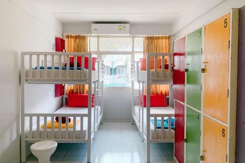 Sleep Sheep Phuket Hostel SHA by ZUZU - Oda
