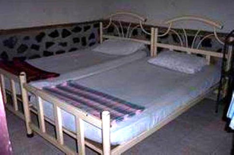 Sam's House Guesthouse - Genel