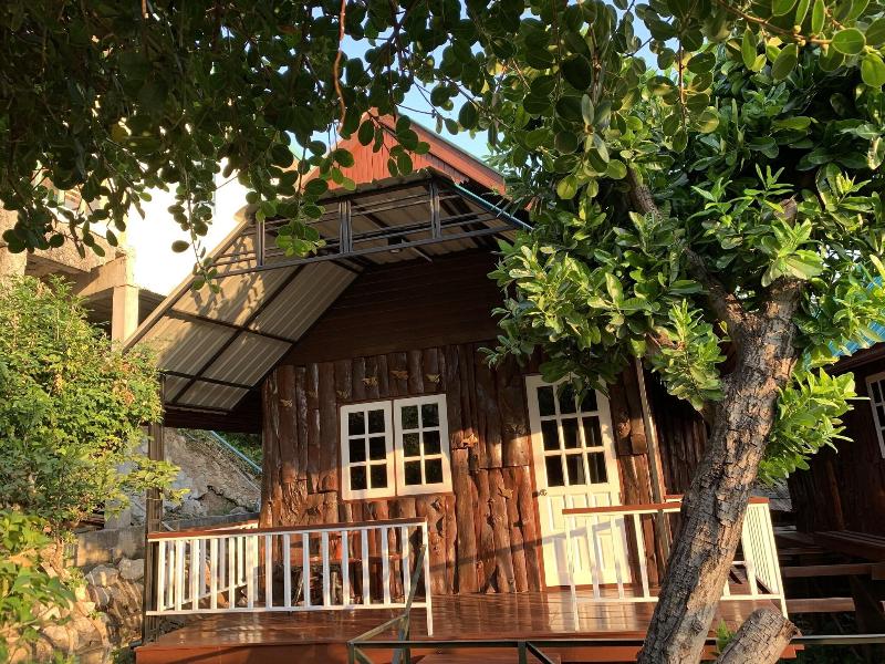Sam's House Guesthouse - Genel