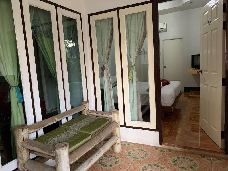 Sam's House Guesthouse - Genel